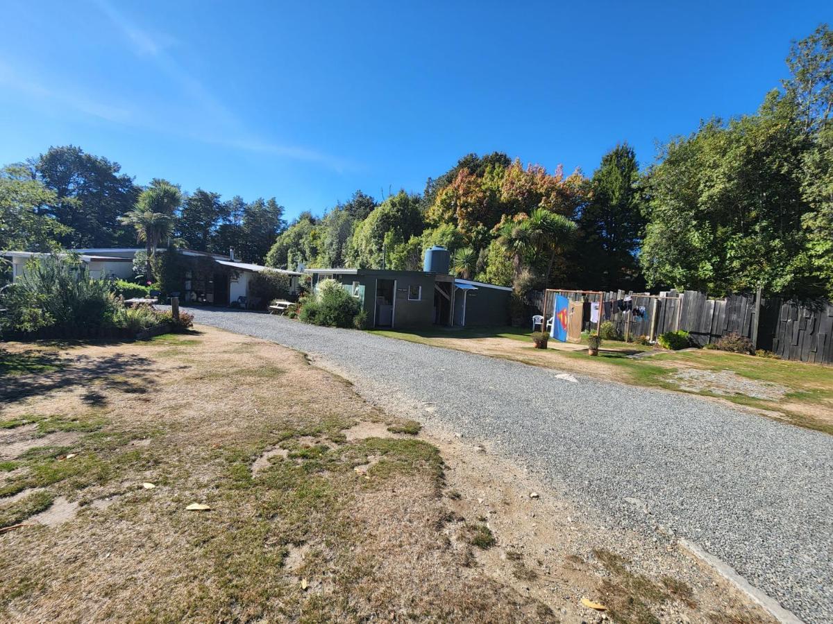 Possum Lodge Manapouri Buitenkant foto